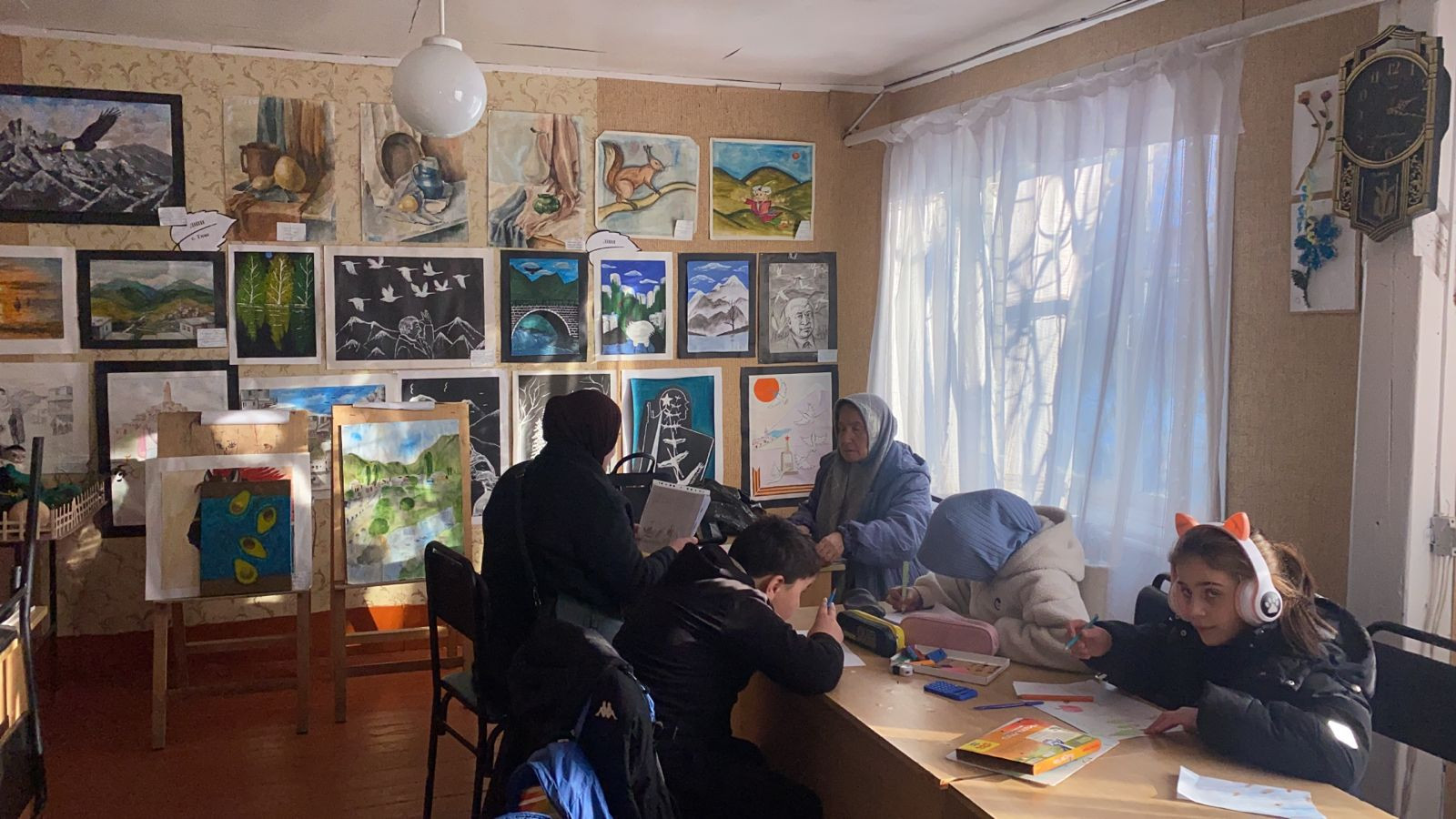 Будни художественного отделения