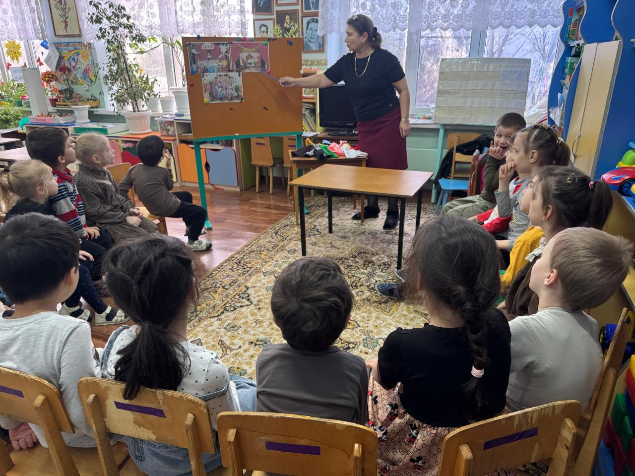 Кукольный театр в Старшей "Б" группе. "Теремок".