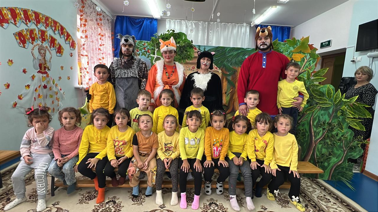 К нам приехал театр