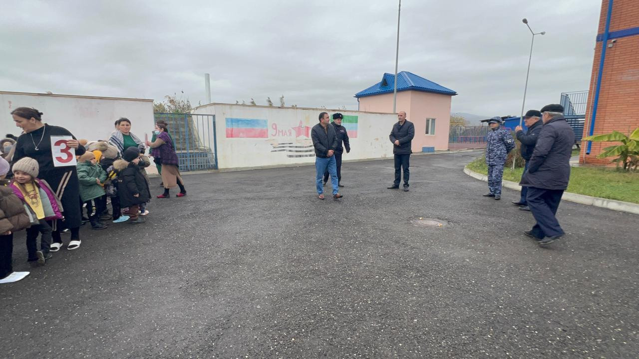 Учебные тренировки, случай возникновения пожара и для обеспечения антитеррористической безопасности.