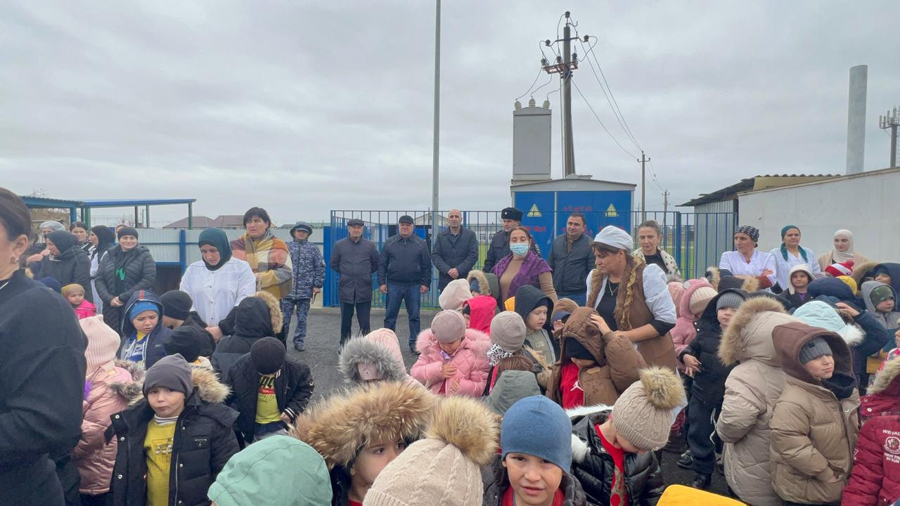 Очередная учебно-тренировочная эвакуация воспитанников и сотрудников из здания детского сада