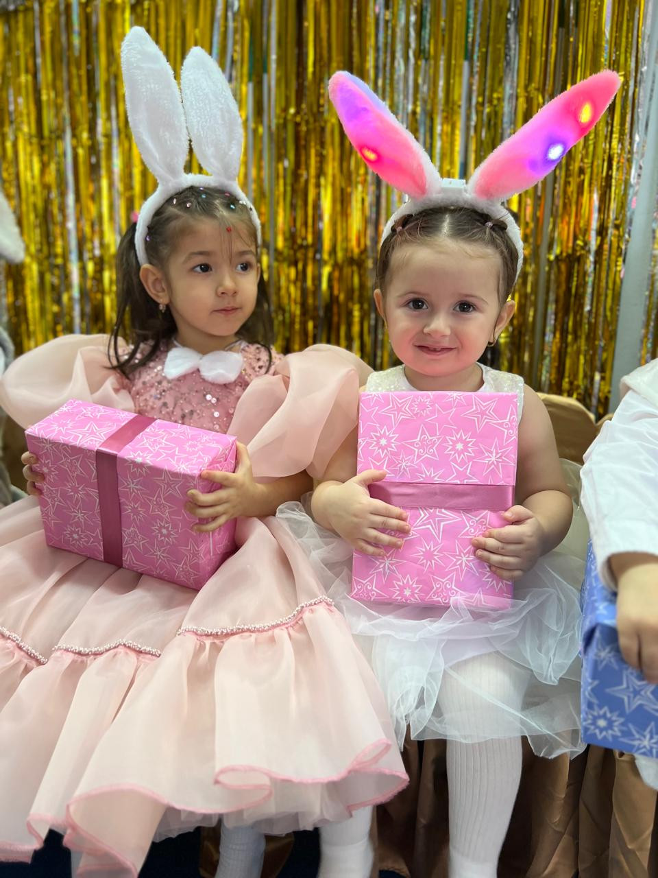 Новогодние утренники в ДОУ