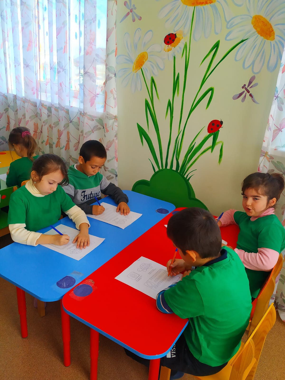 Подготовительная  группа "Капелька"