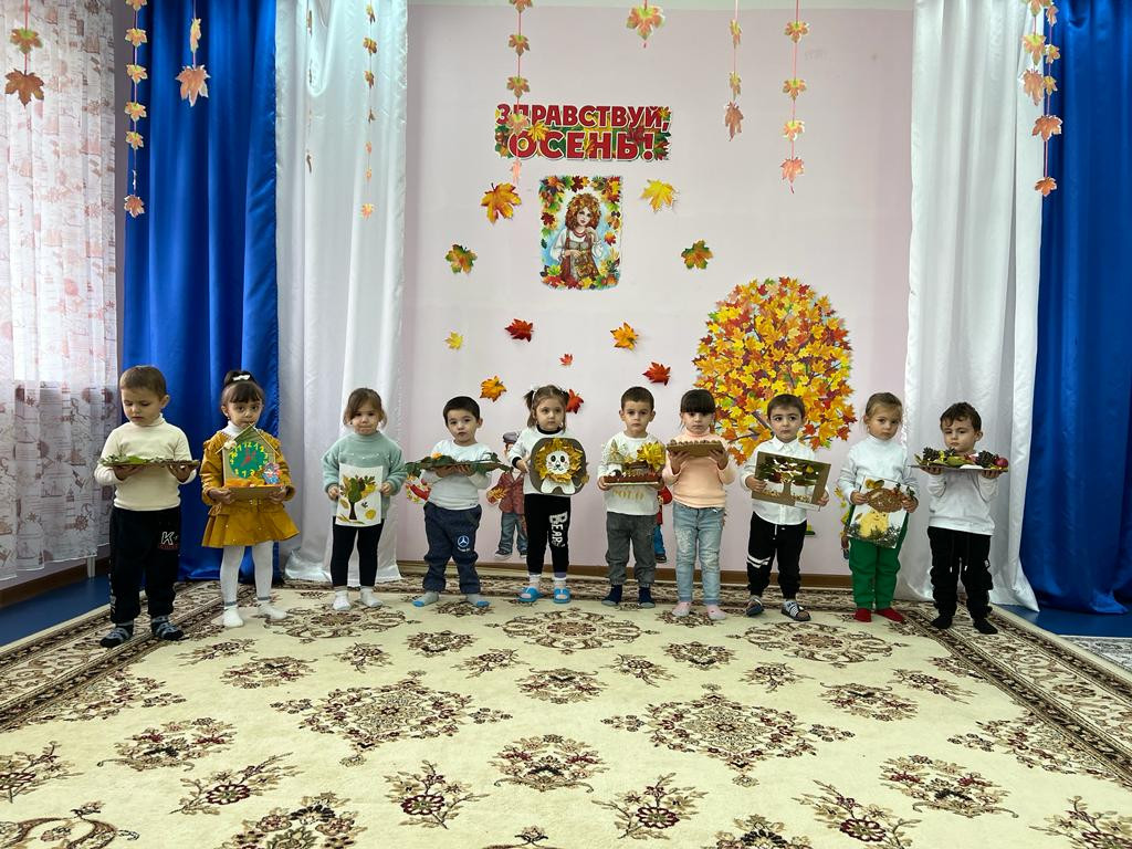 Наша  группа называется «РУЧЕЕК».