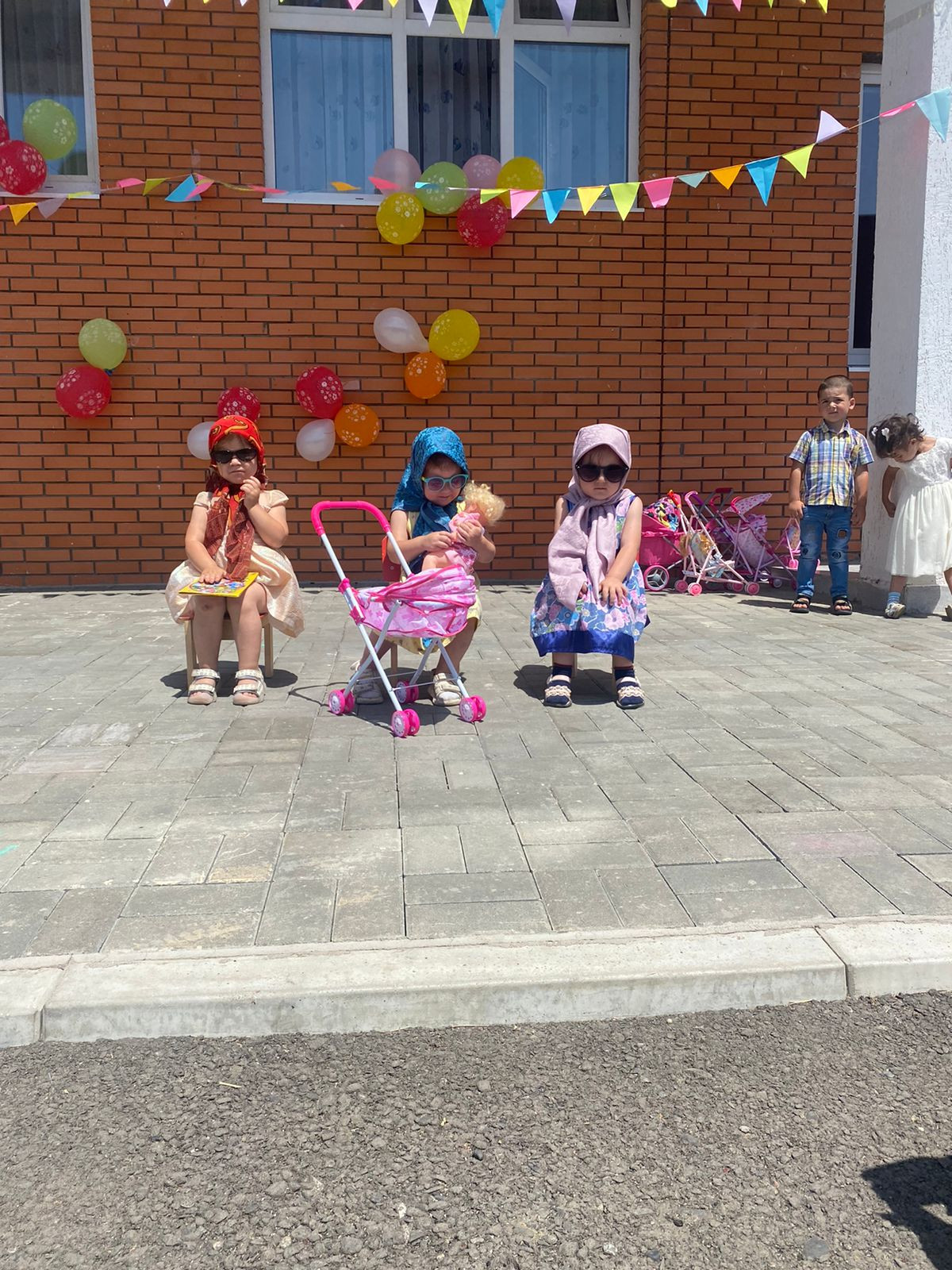 Наша  группа называется «РУЧЕЕК».