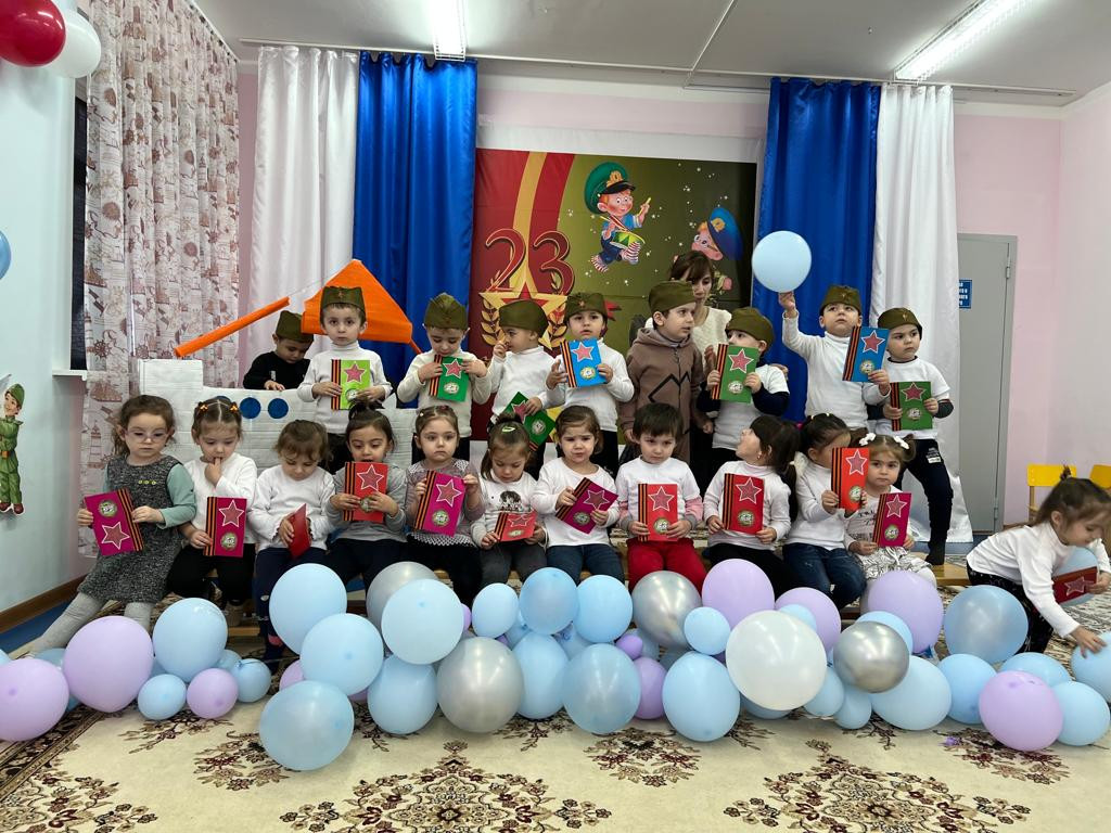 Наша  группа называется «РУЧЕЕК».