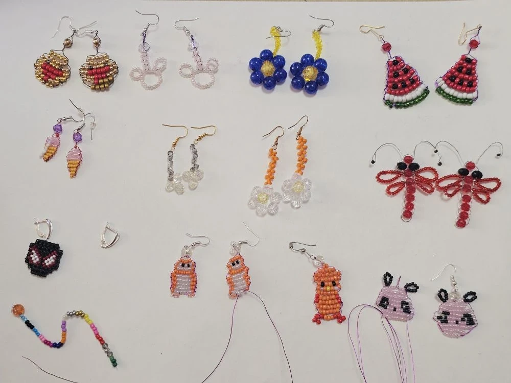 Открытое занятие в творческом объединении "Умелые руки"