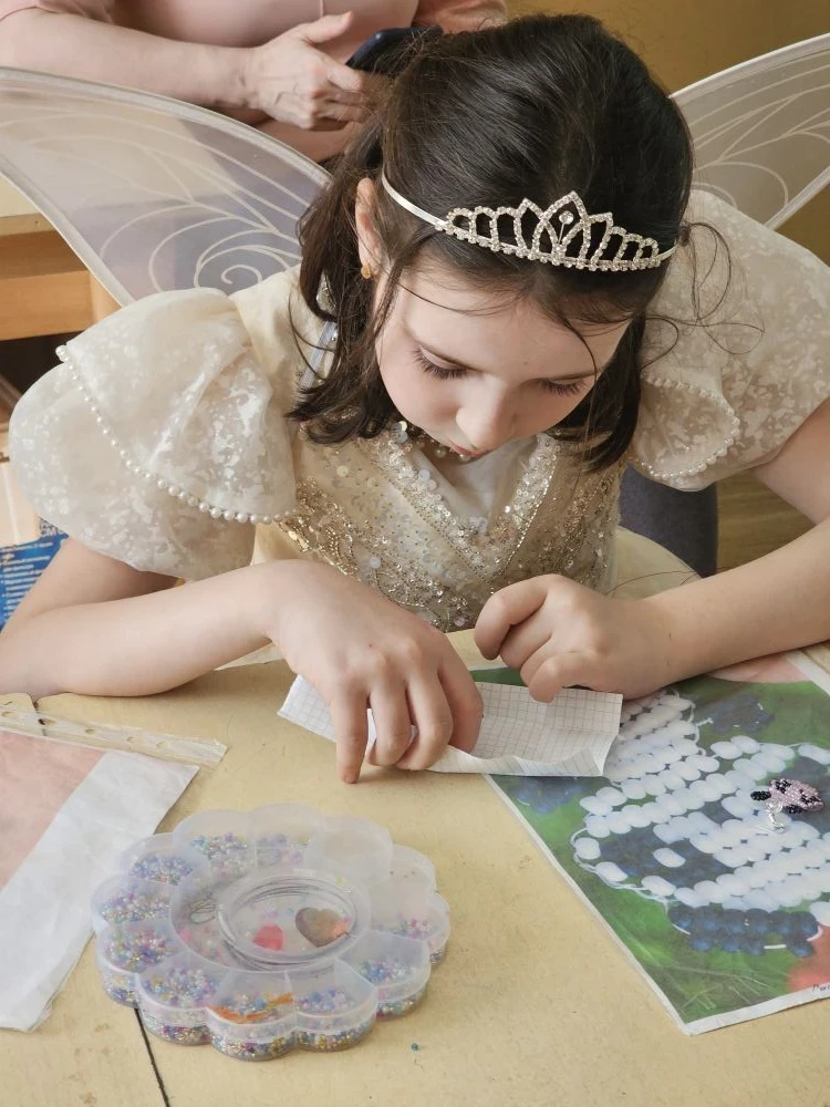 Открытое занятие в творческом объединении "Умелые руки"