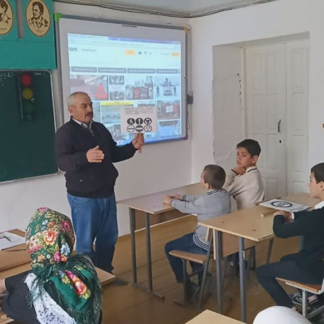 С 13.11.2020 по 20.11.2020г. в МКОУ "Ортаколинской СОШ" была проведена акция детского общественного движения "Юный инспектор движения " ко Всемирному Дню памяти жертв дорожно-транспортных происшествий "Жизнь без ДТП". С 13.11.2020 по 20.11.2020г. в МКОУ "Ортаколинской СОШ" была проведена акция детского общественного движения "Юный инспектор движения " ко Всемирному Дню памяти жертв дорожно-транспортных происшествий "Жизнь без ДТП".