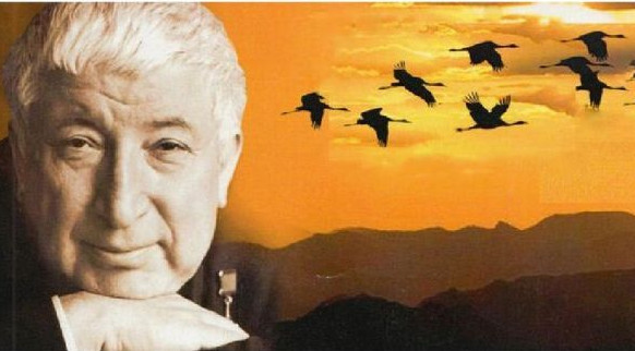 Расул Гамзатов