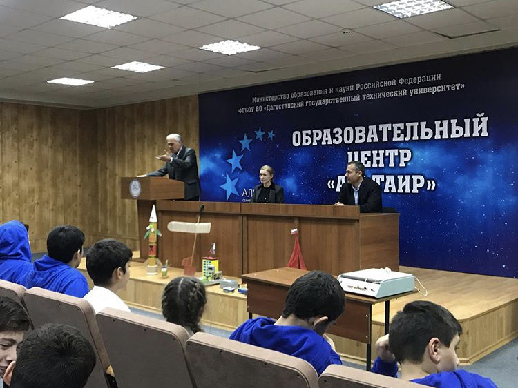 21.10. 2019 г. Встреча учащихся и педагогов МБУДО "СЮТ" с учащимися образовательного центра "АЛЬТАИР" 21.10. 2019 г. Встреча учащихся и педагогов МБУДО "СЮТ" с учащимися образовательного центра "АЛЬТАИР"