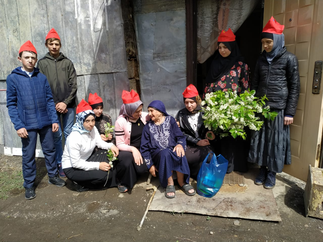 Встреча с ветераном труда Чанкуровой Р.