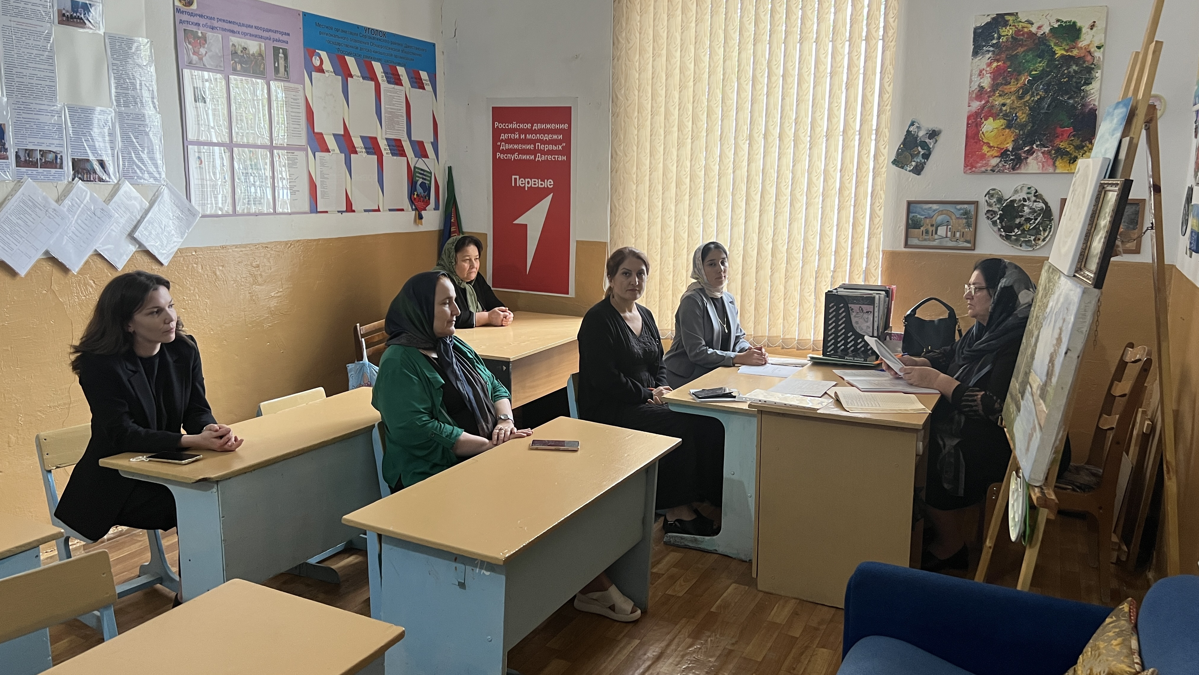 09 октября 2025г прошла беседа с работниками МБУ ДО "ДДТ" на тему "Организация работы по профилактике и противодействию коррупции в образовательных организациях" 09 октября 2025г прошла беседа с работниками МБУ ДО "ДДТ" на тему "Организация работы по профилактике и противодействию коррупции в образовательных организациях"