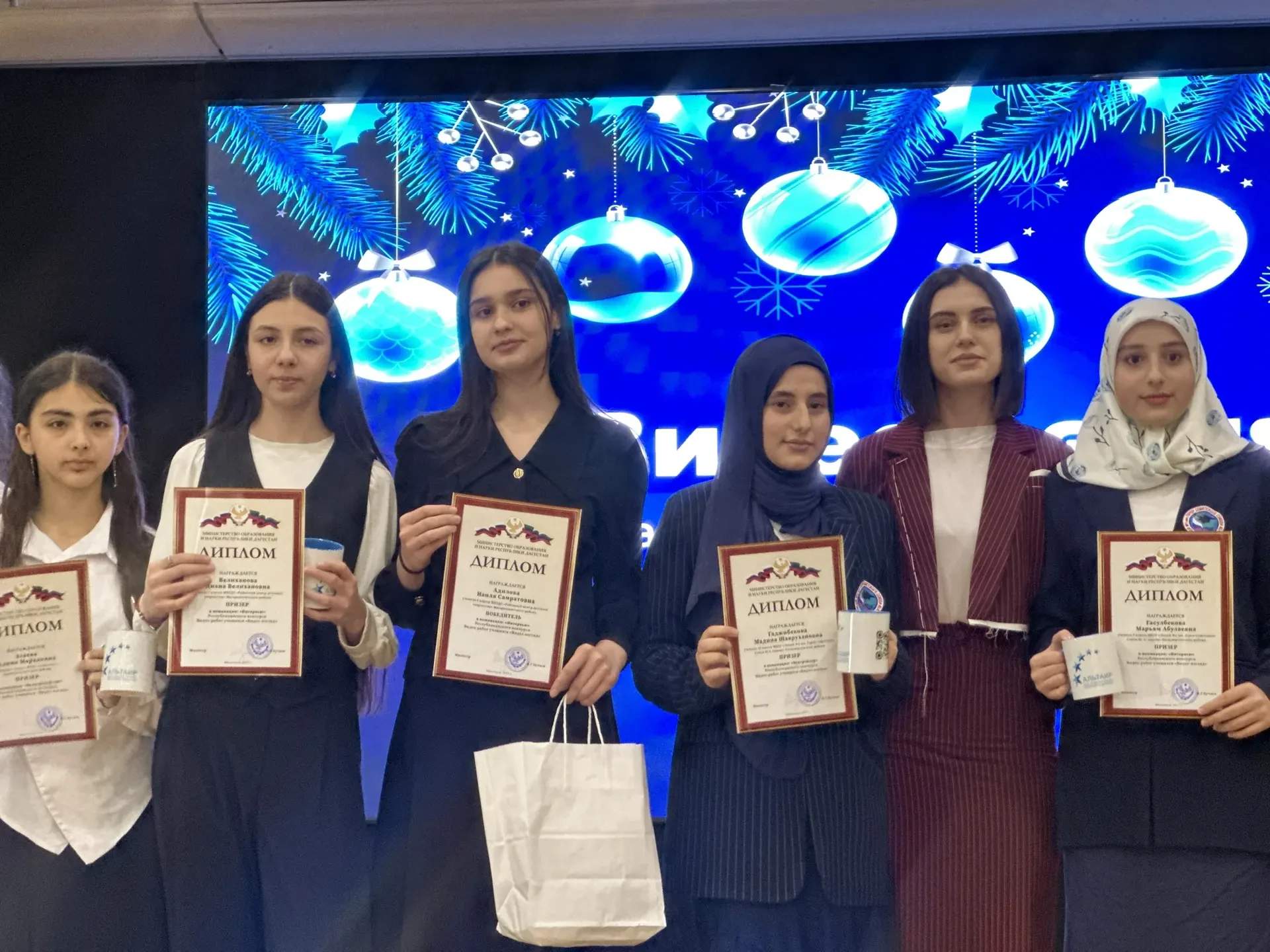 Республиканский конкурс видео - работ  учащихся "Видео-взгляд"