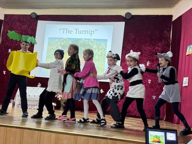 Неделя английского языка  в начальных классах ЧОУ СОШ «Возрождение»