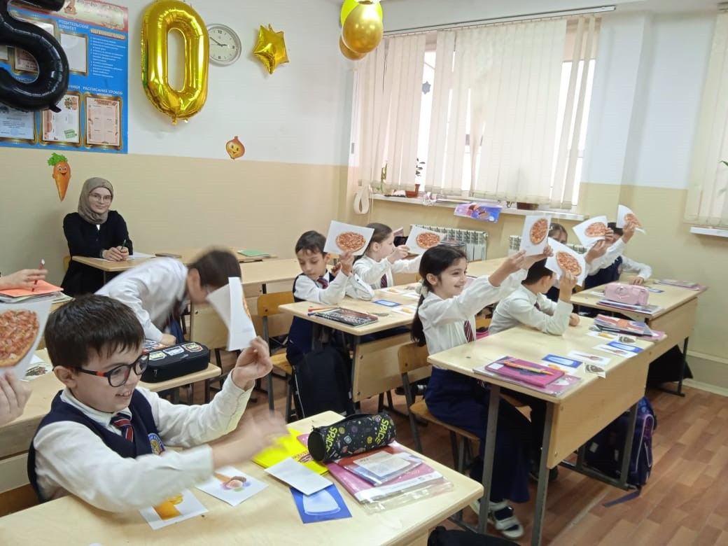 Неделя английского языка  в начальных классах ЧОУ СОШ «Возрождение»