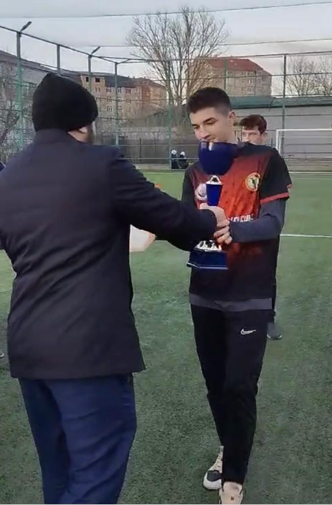 Товарищеский матч по футболу среди учащихся 9 классов