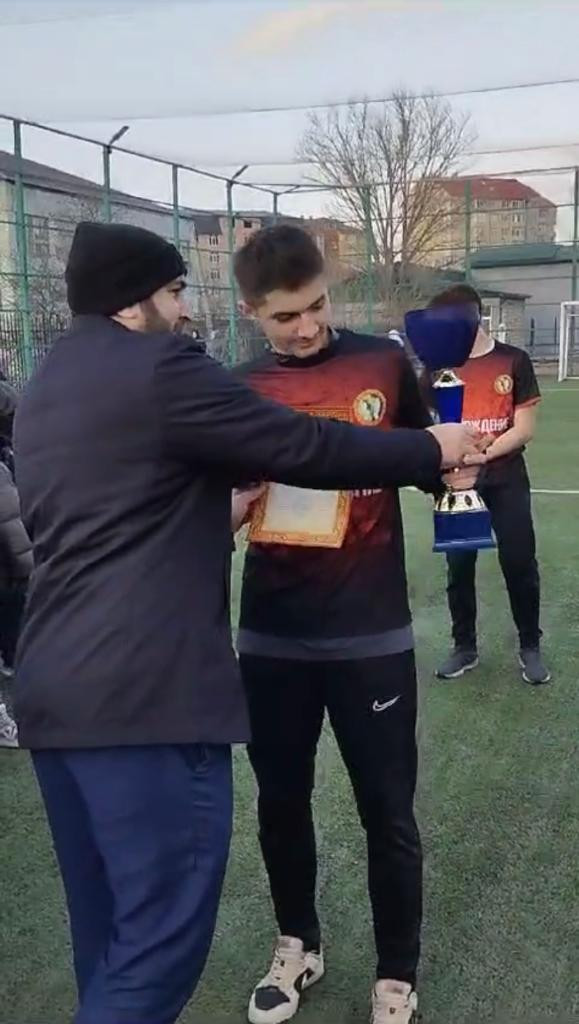 Товарищеский матч по футболу среди учащихся 9 классов