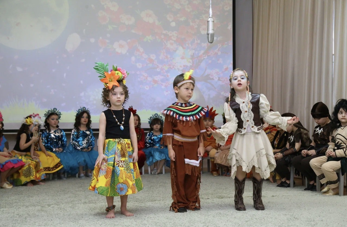 Мероприятие, посвященное международному женскому дню «8 Марта».