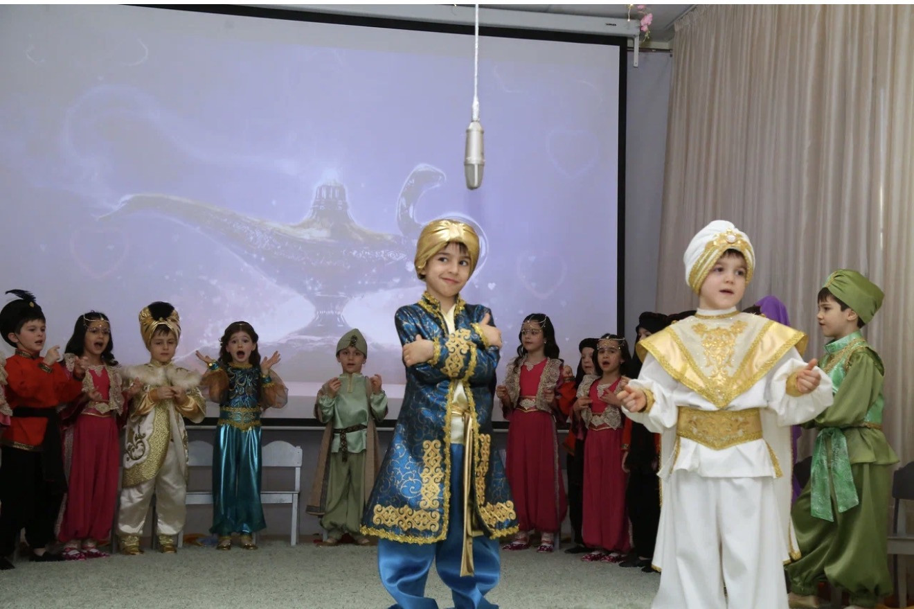 Мероприятие, посвященное международному женскому дню «8 Марта».