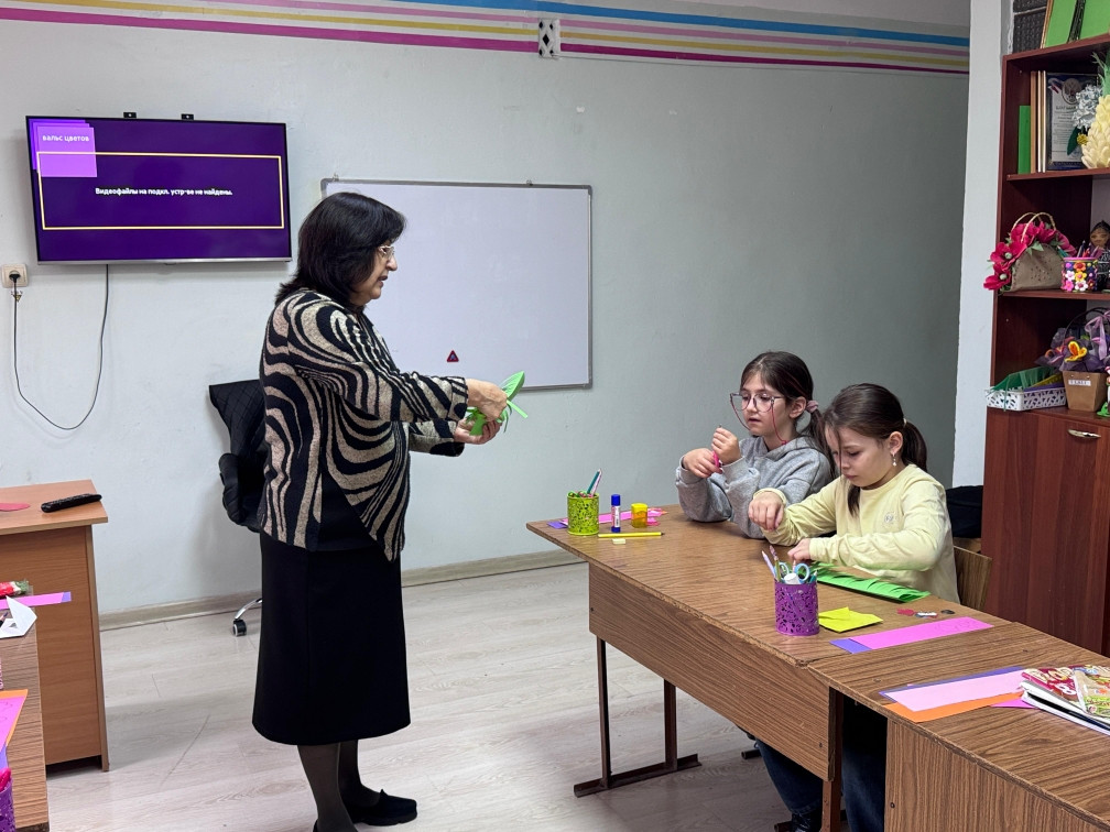 "Подарок маме своими руками"