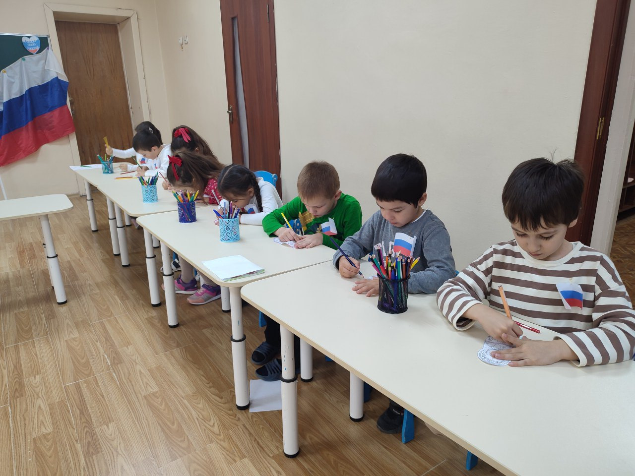 "Мы команда одного корабля" "Мы команда одного корабля"