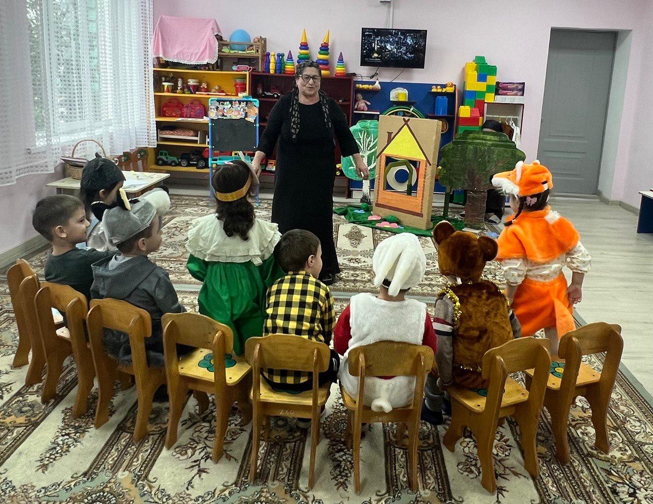 Открытое занятие " Мы расскажем вместе сказку" Открытое занятие " Мы расскажем вместе сказку"