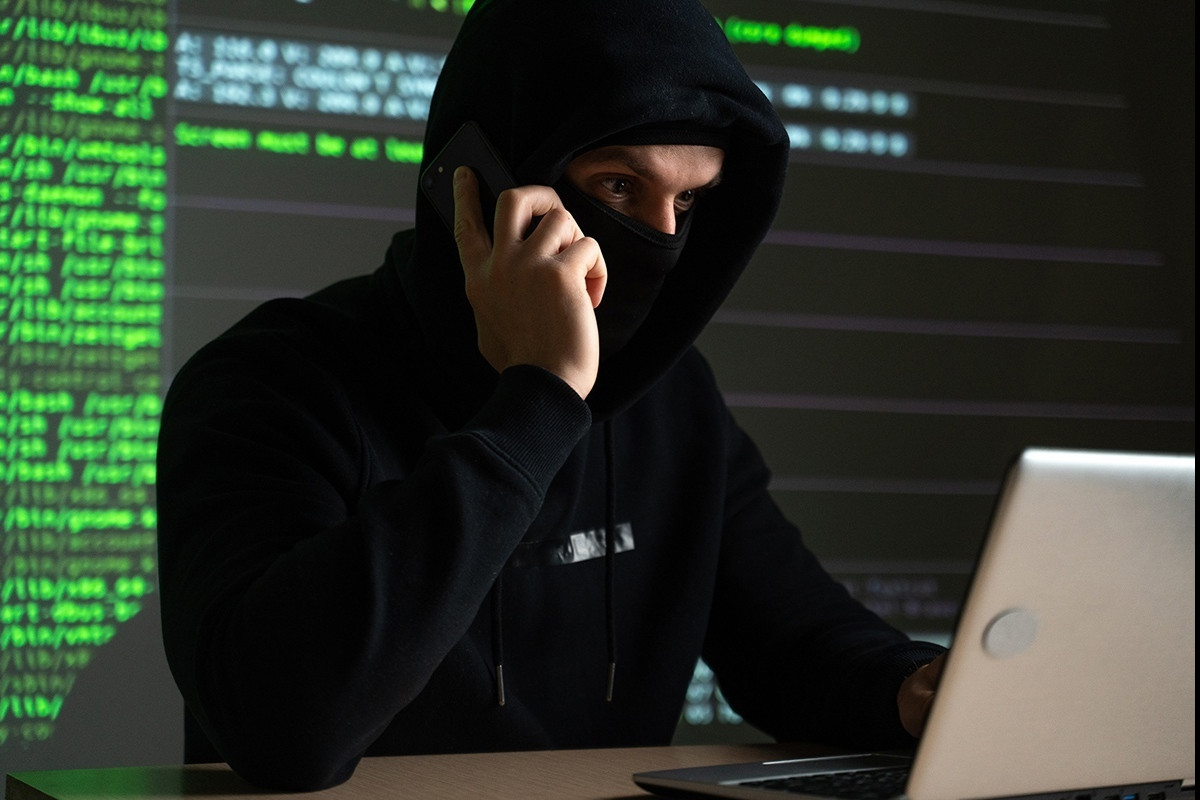 ТЕЛЕФОННЫЕ МОШЕННИКИ