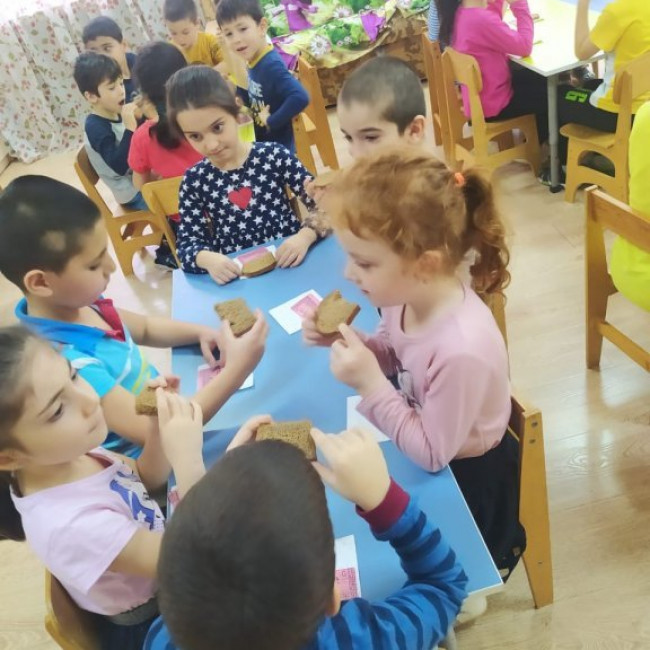 Страничка воспиателя Ивановой Загидат К.