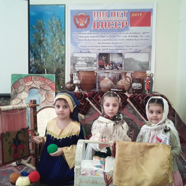 Конкурс чтецов на родных языках!