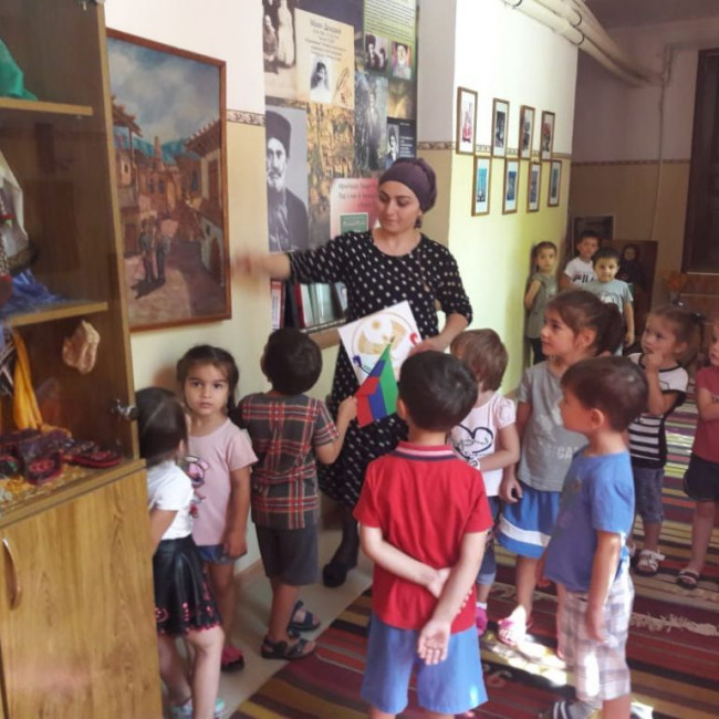 Старшая группа А "РОМАШКИ"