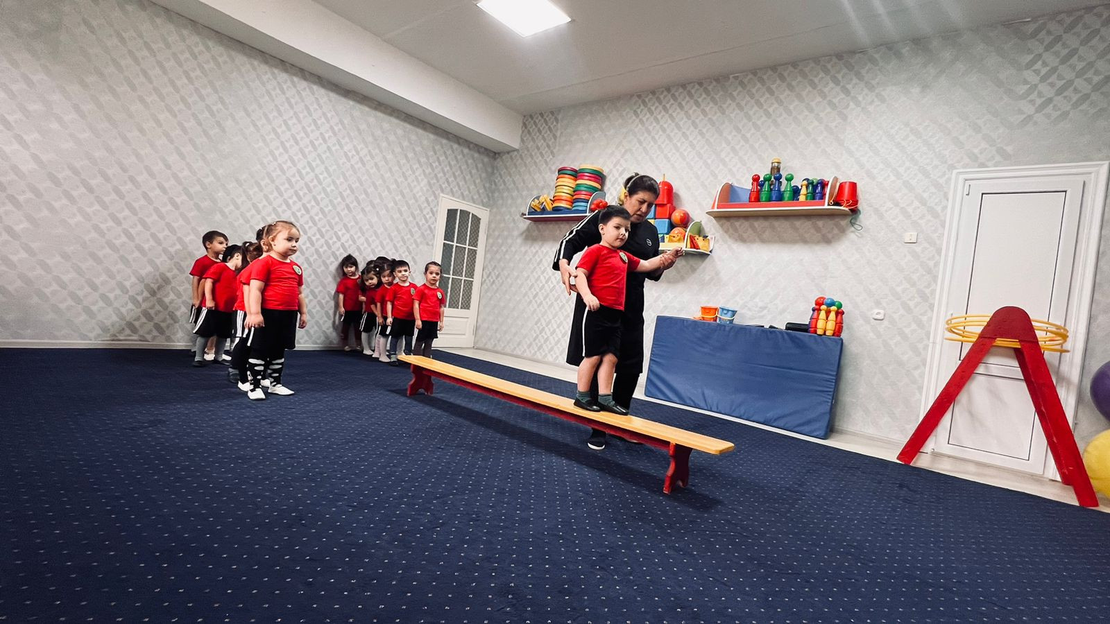 Физкультурное занятие во 2 младшей группе.