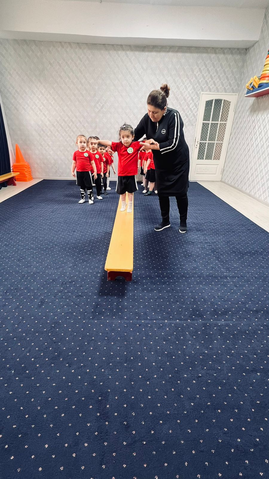 Физкультурное занятие во 2 младшей группе