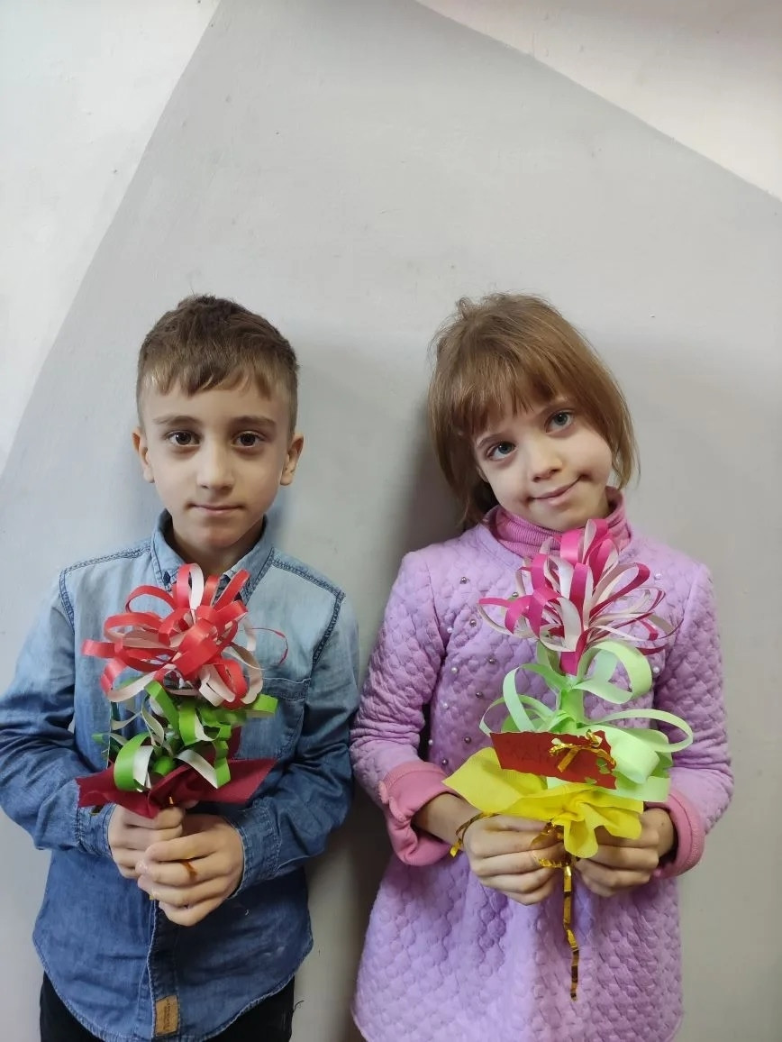 10.03.2026 г. Объемные цветы из бумаги. 10.03.2026 г. Объемные цветы из бумаги.