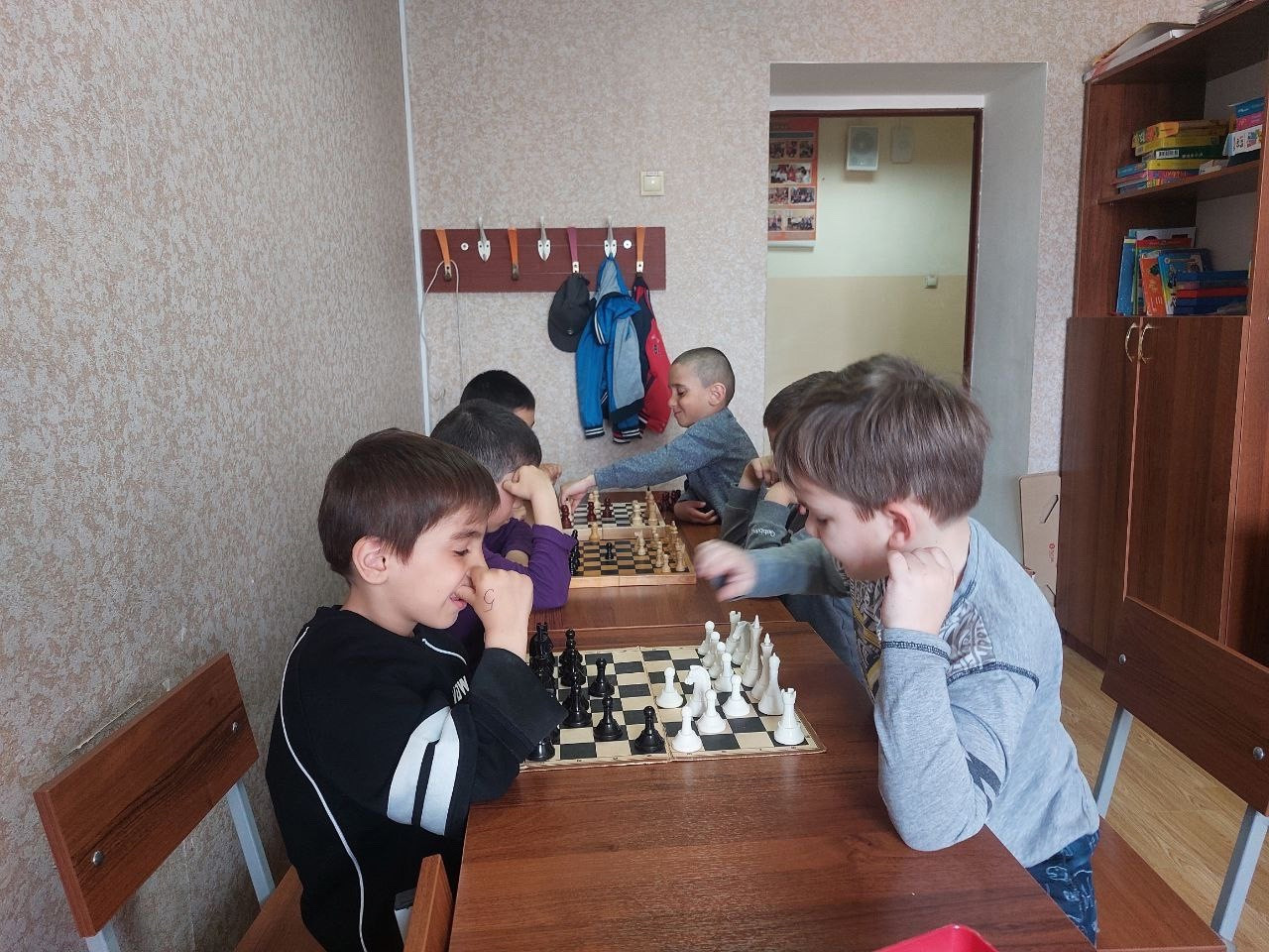 25.04.2025 г. "Вилка в шахматной игре" 25.04.2025 г. "Вилка в шахматной игре"