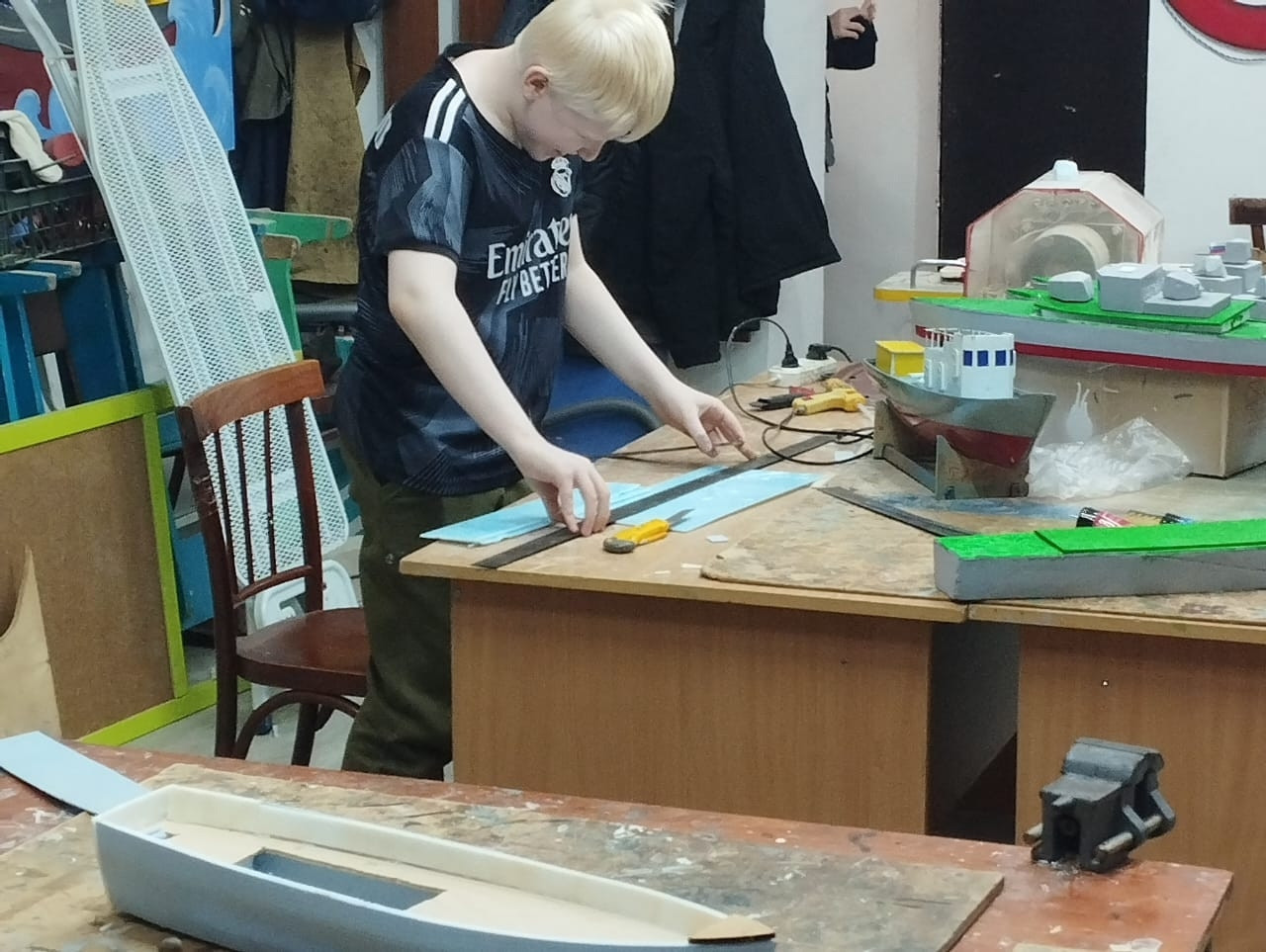 05.12.2025 г В объединении «Судомоделизм» ребята создают настоящие морские чудеса!