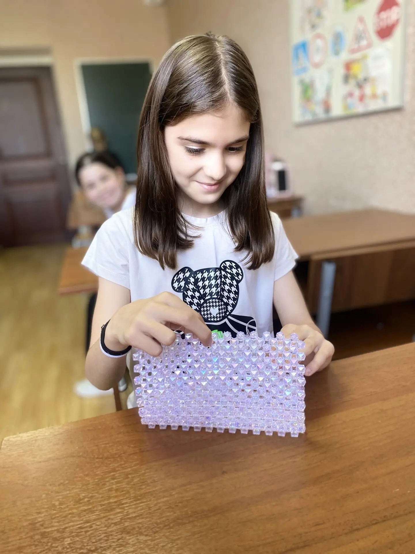 16.12.2025 г. Плетение сумок из бисера.