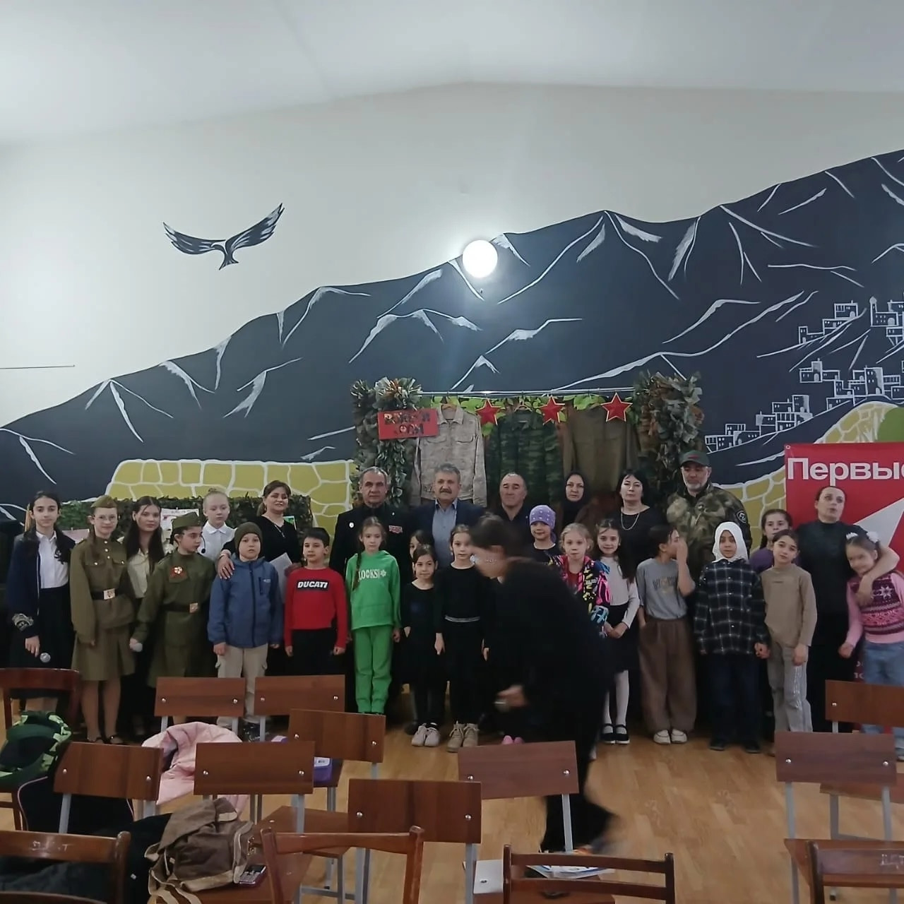 16.03.2026 г. «Классная встреча» в МБО ДО«ЦДТТ г. Каспийска» с участниками Афганской, Чеченской войны и СВО.