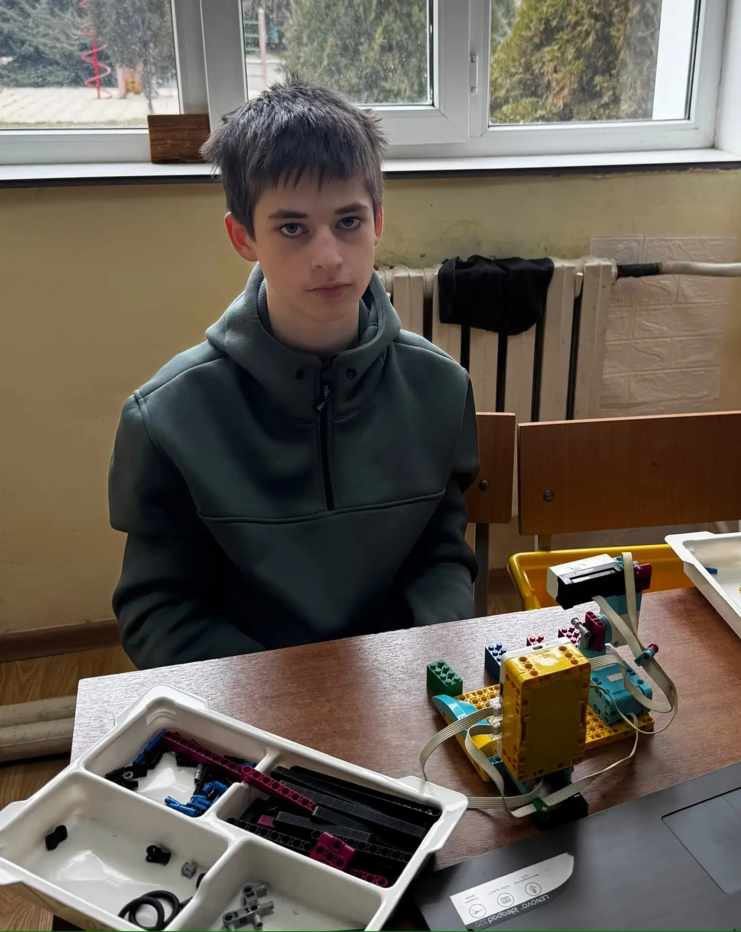 13.03.2026 г. Сборка моделей на VEX и LEGO.