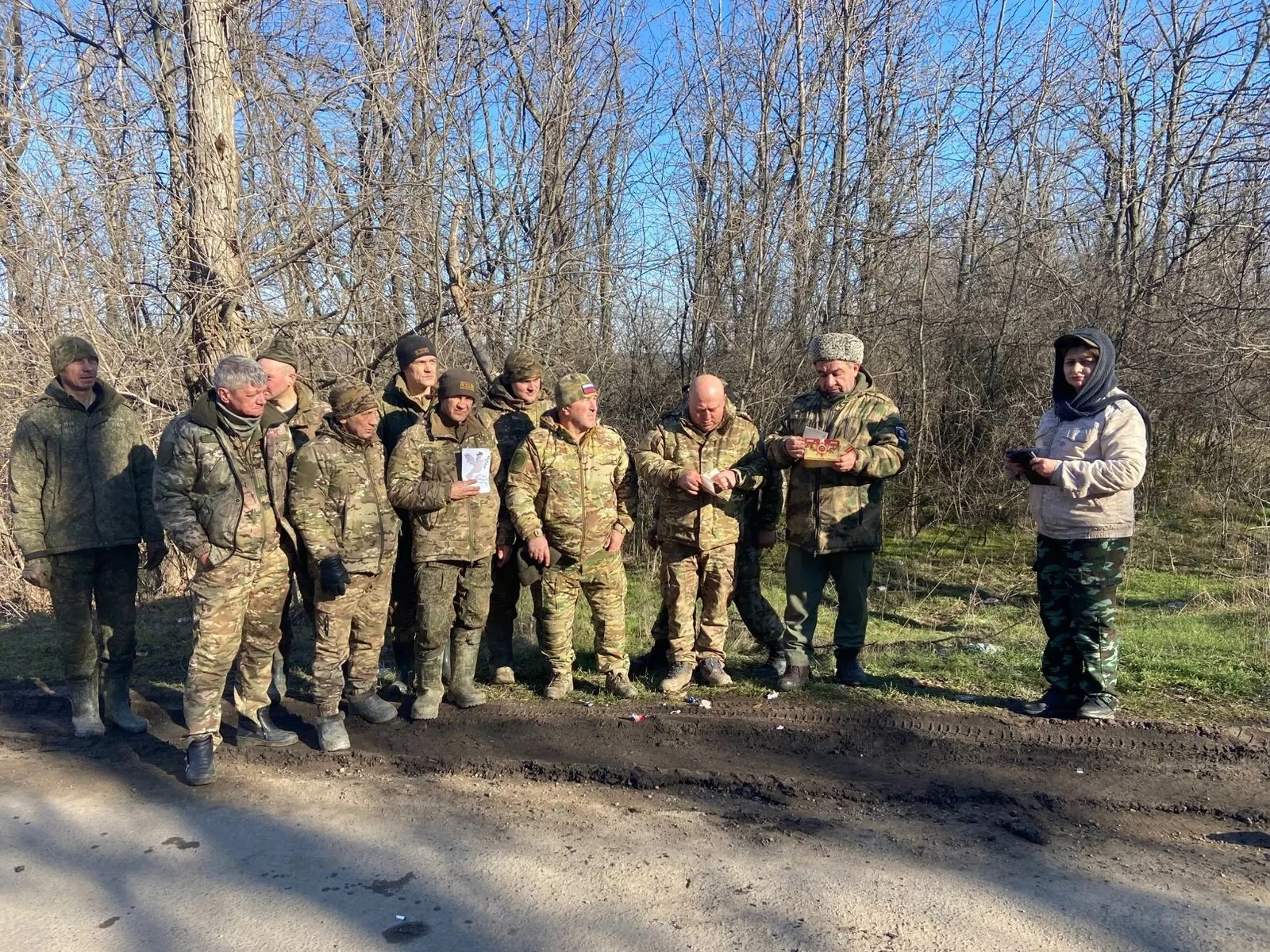 25.02.2026 г. Лично из рук в руки передать гуманитарную помощь нашим бойцам.