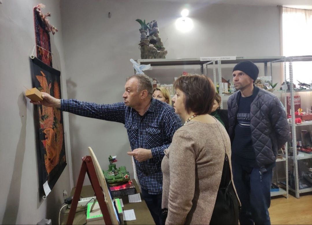 Муниципальная выставка технического и декоративно-прикладного творчества 2025 г. Муниципальная выставка технического и декоративно-прикладного творчества 2025 г.