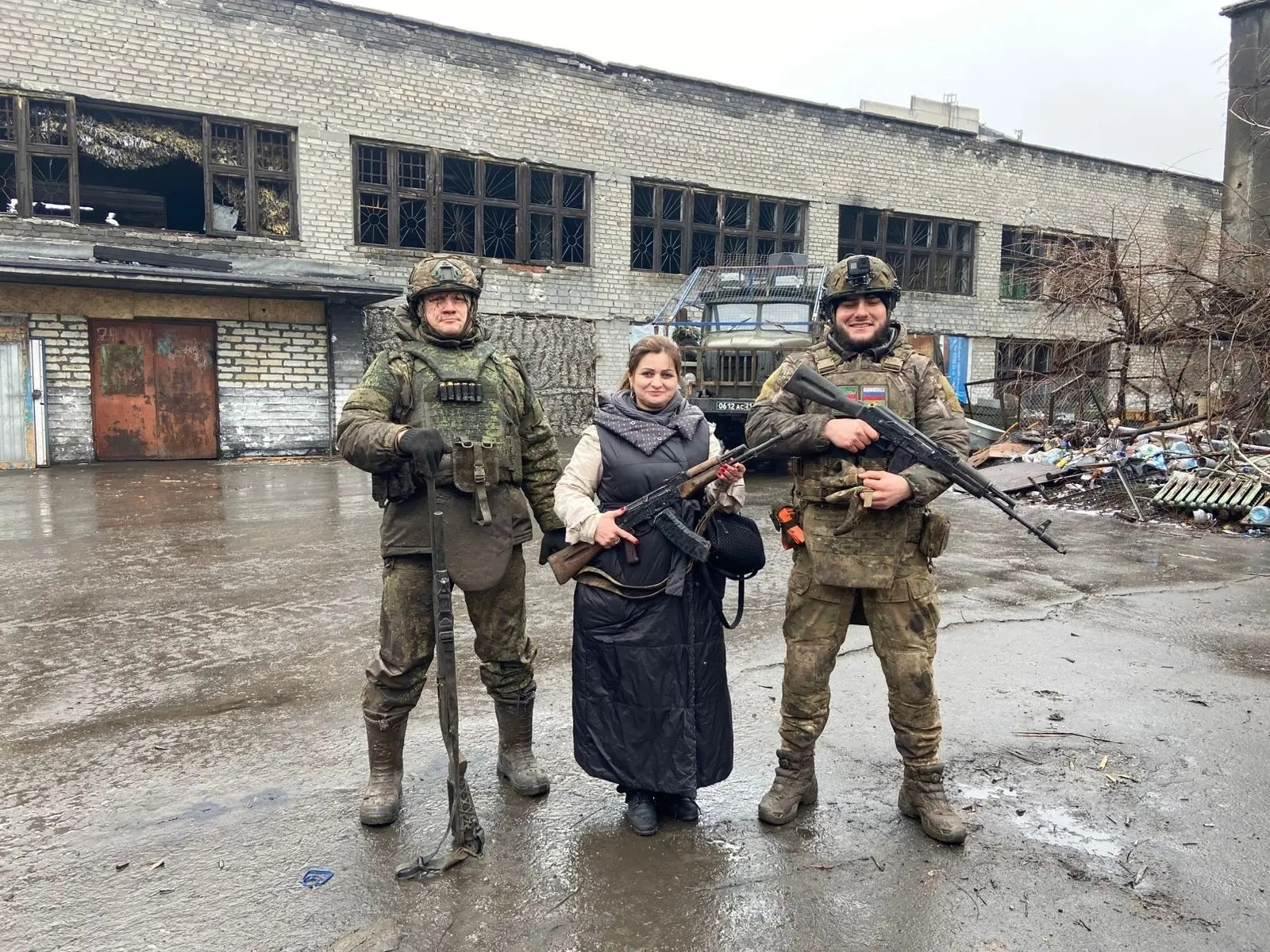 25.02.2026 г. Лично из рук в руки передать гуманитарную помощь нашим бойцам.