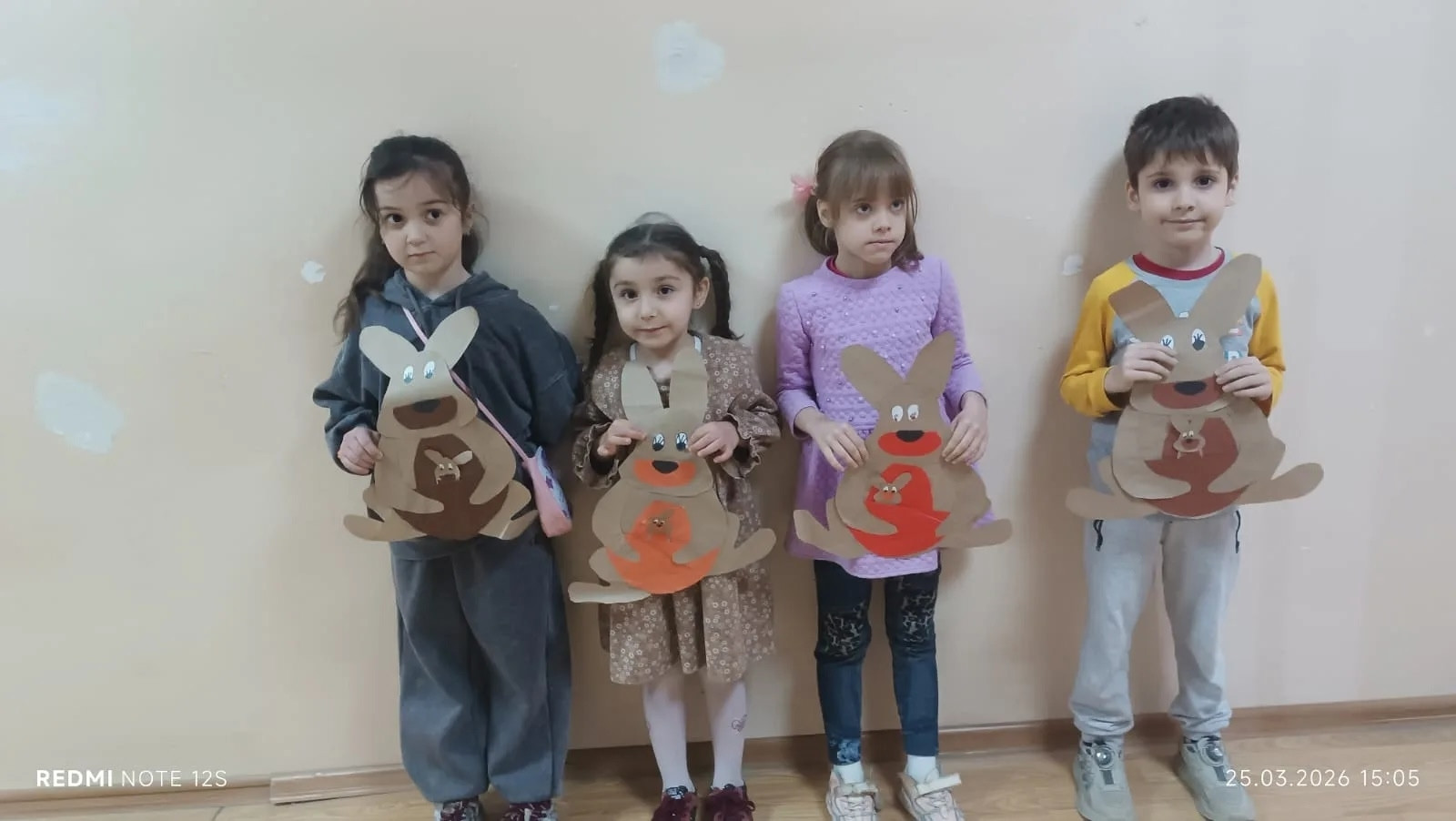 25.03.2026 г. "Кенгуру и кенгурята"