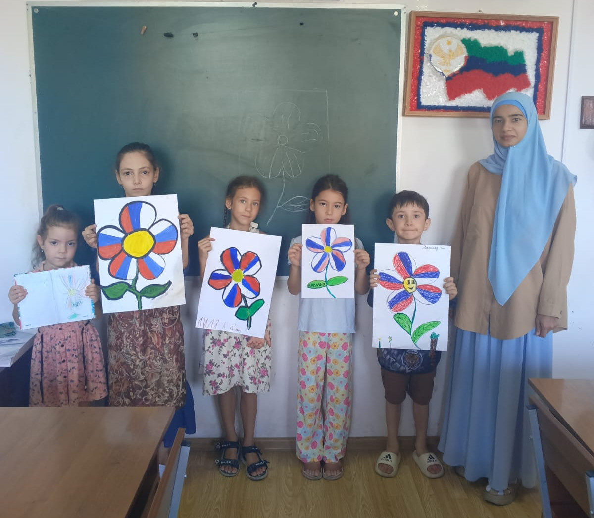 "Цветок" "Цветок"