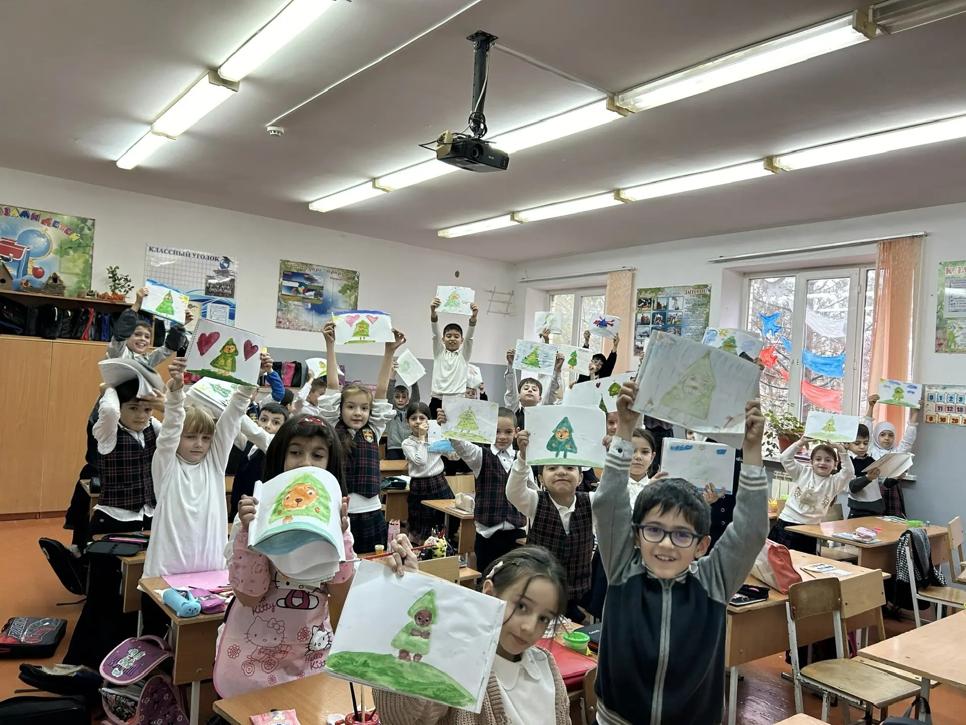 09.12.2025 г. “Мишка в костюме ёлочки”