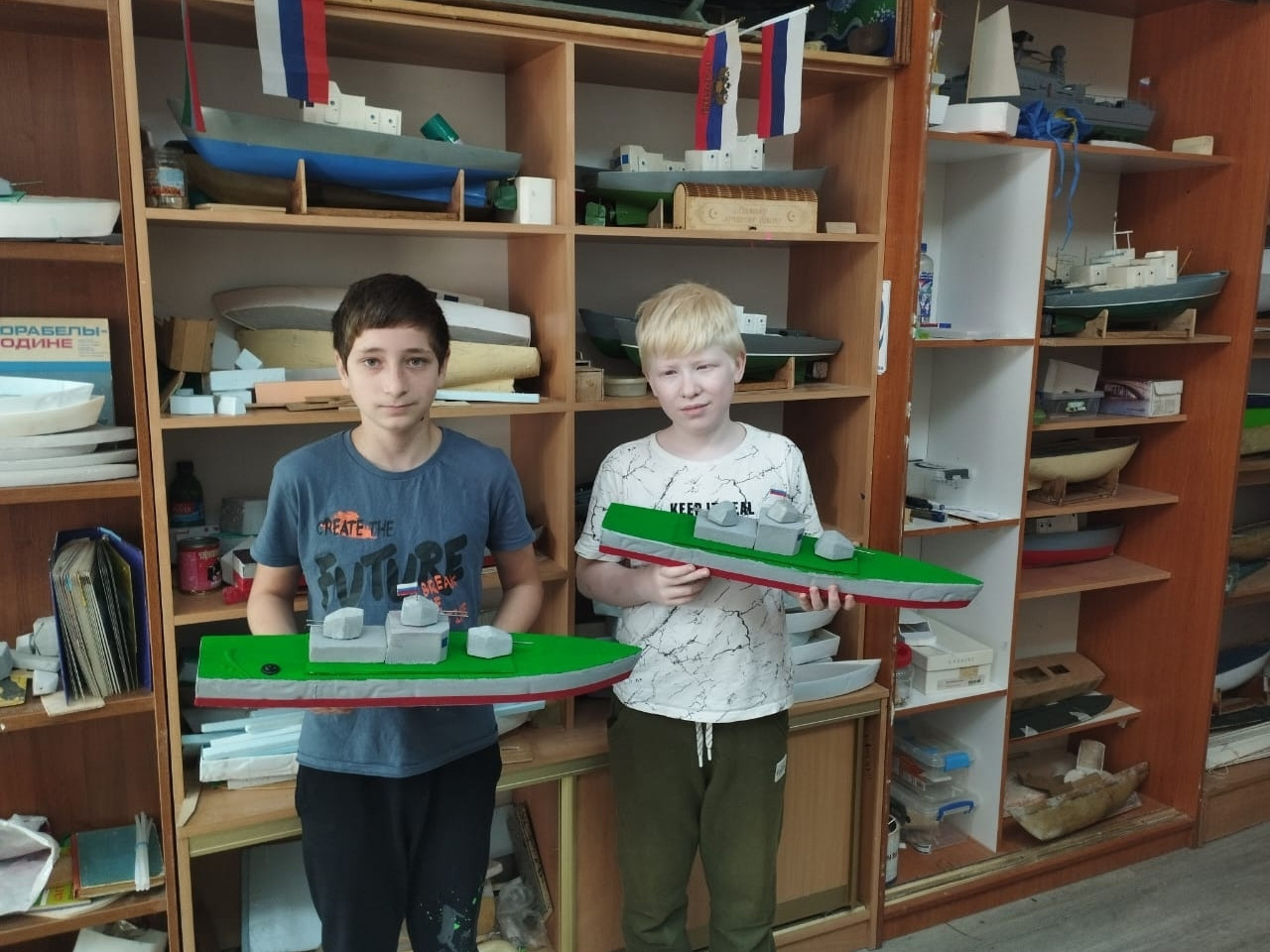 28.10.2025 г. Первые корабли