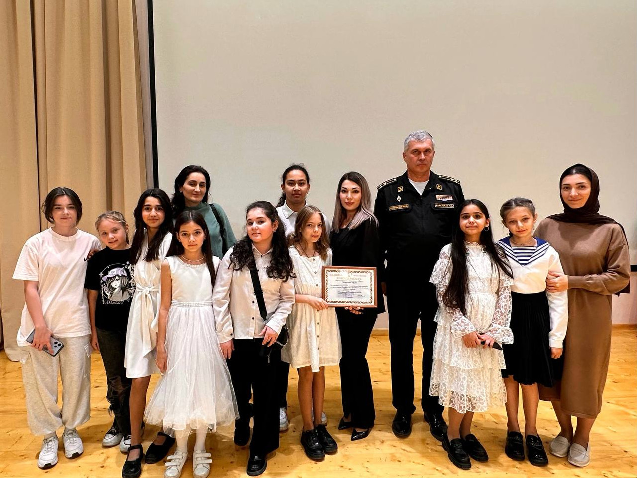 На праздничном концерте, посвящённый 301-летней годовщине со дня образования Каспийской флотилии