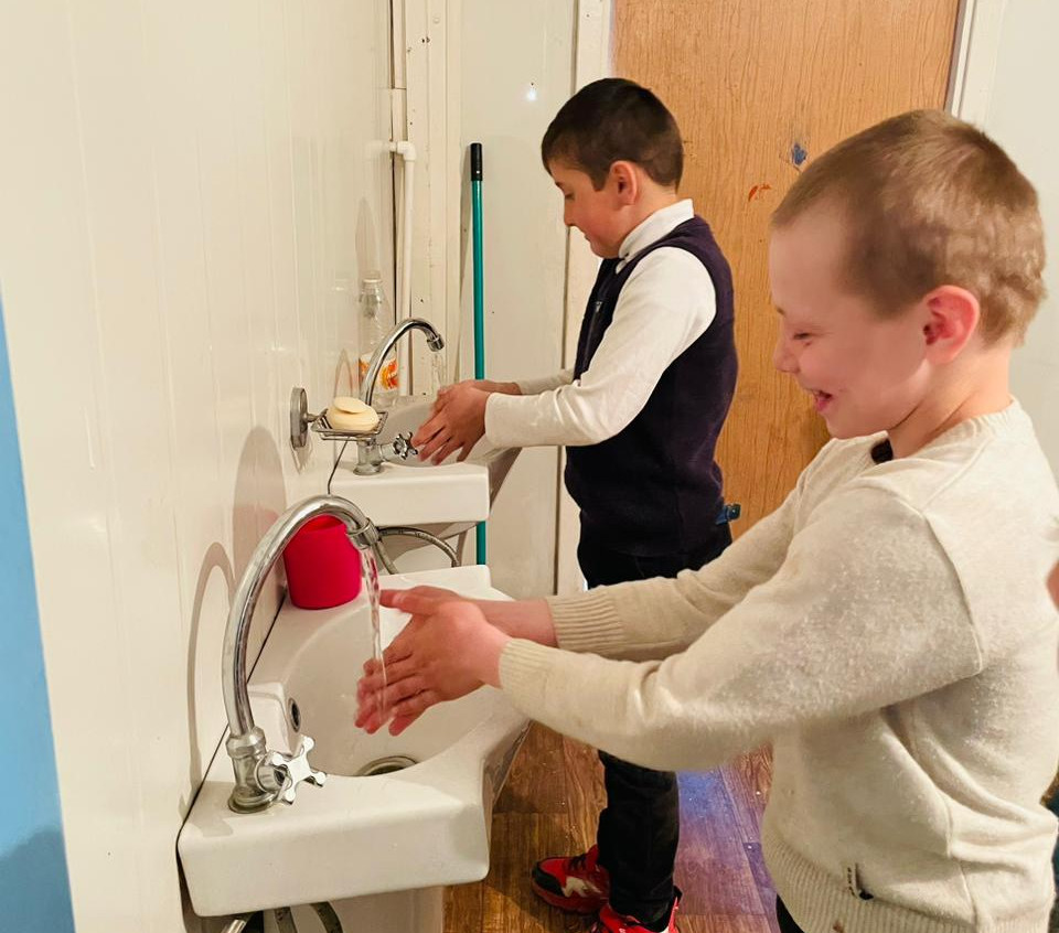 Мы моем чисто чисто!! Мы моем чисто чисто!!