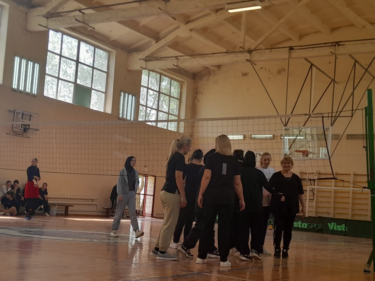 Участие в  городских мероприятиях к 1 мая.