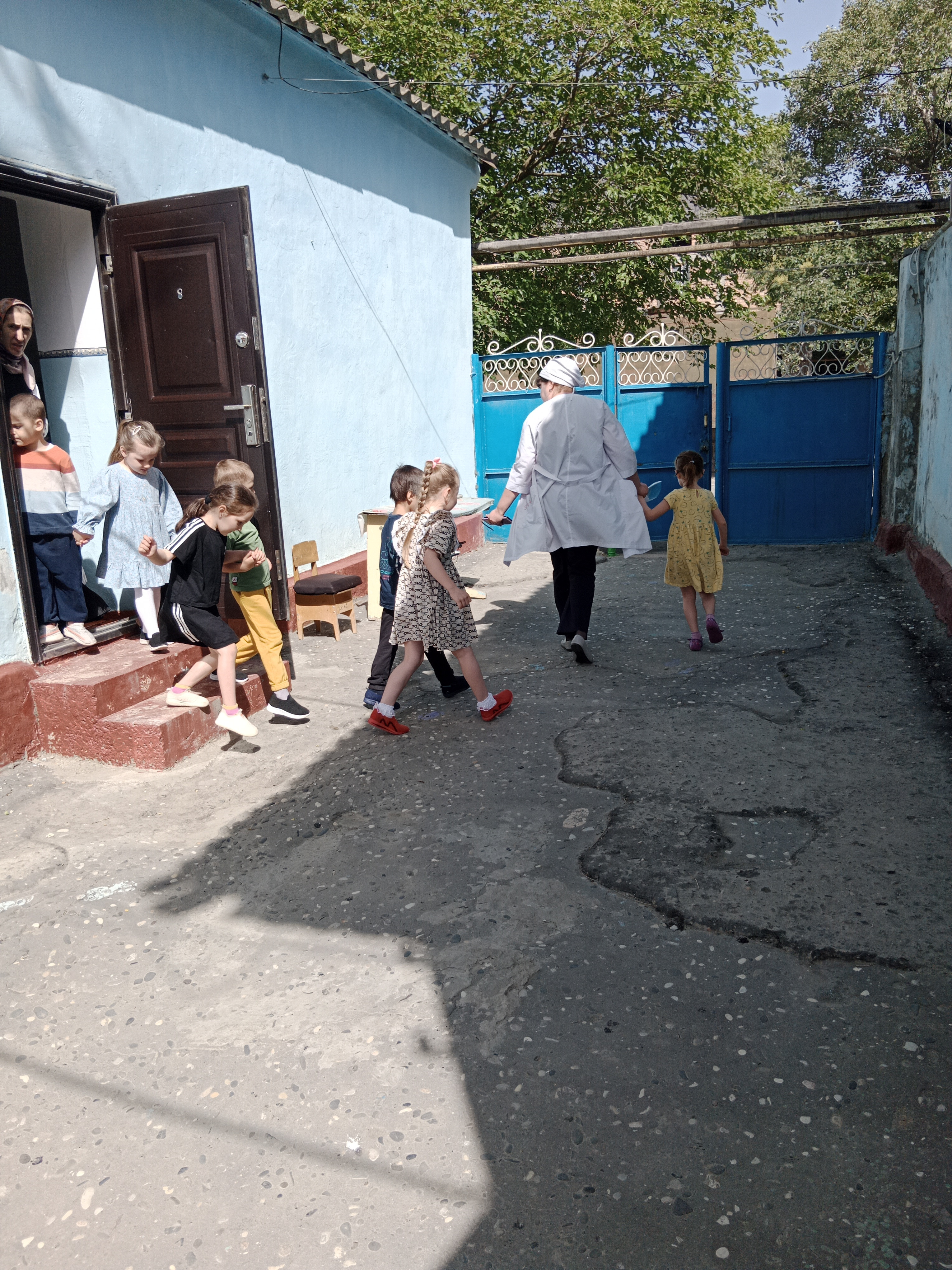 "Эвакуация персонала, учащихся при ЧС (землетрясении)"